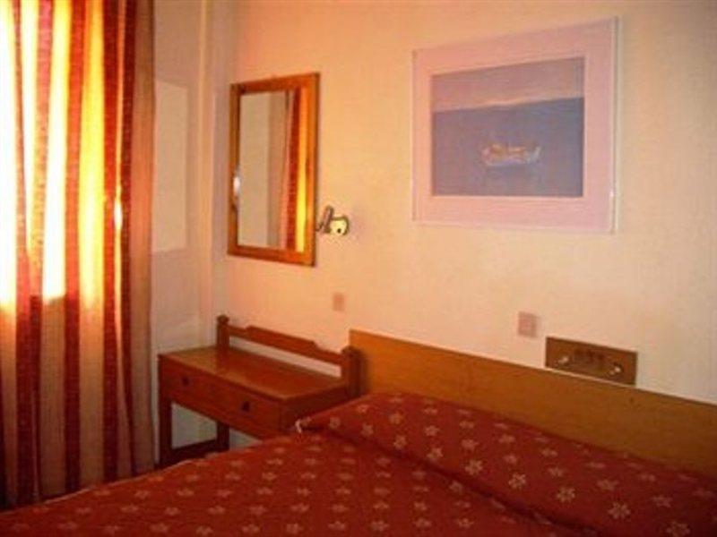 Bristol Apartments Кос Екстер'єр фото