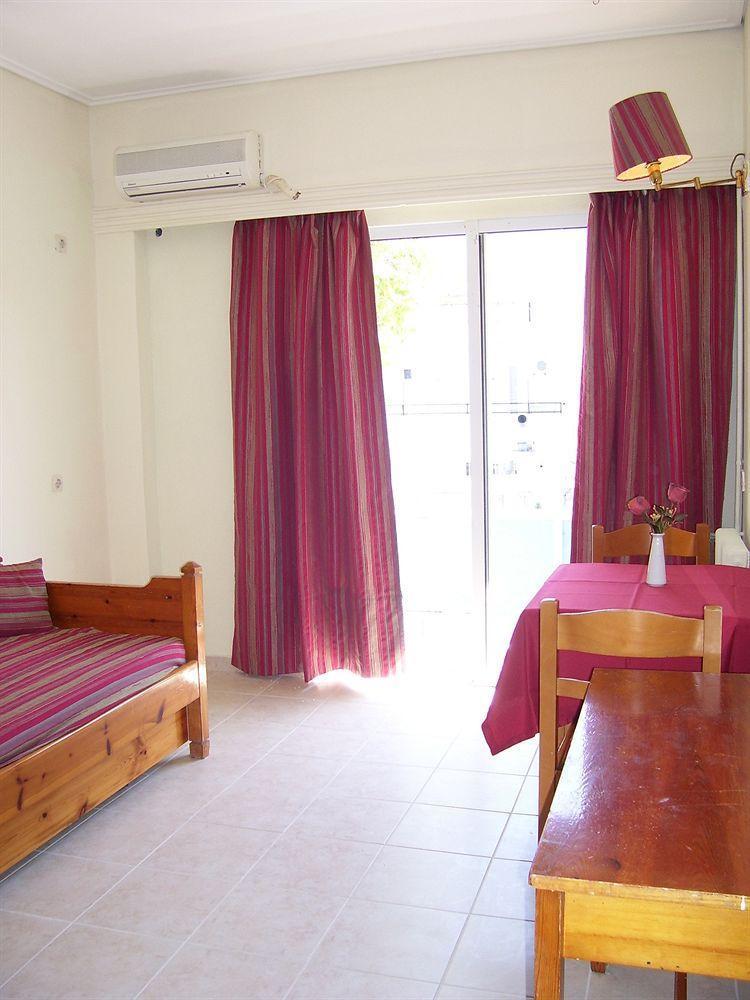 Bristol Apartments Кос Екстер'єр фото